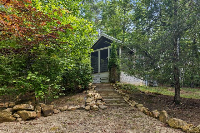 72 Crawfish Ct, Tracy City, TN 37387
