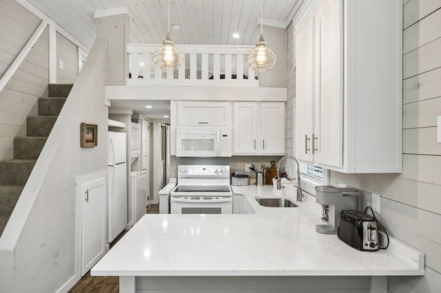 72 Crawfish Ct, Tracy City, TN 37387