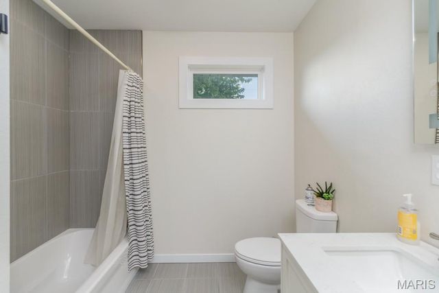 20250 Simmons Road, Waynesville, MO 65583