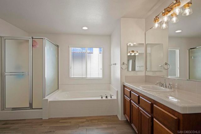 1563 Quiet Trail Dr, Chula Vista, CA 91915