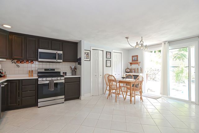 15 Bower S Bower, Malden, MA 02148