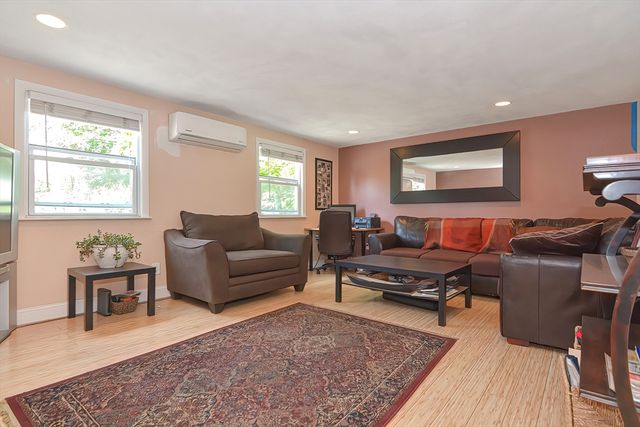 15 Bower S Bower, Malden, MA 02148