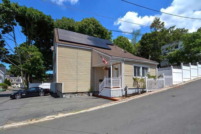 15 Bower S Bower, Malden, MA 02148