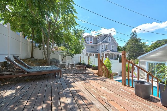 15 Bower S Bower, Malden, MA 02148