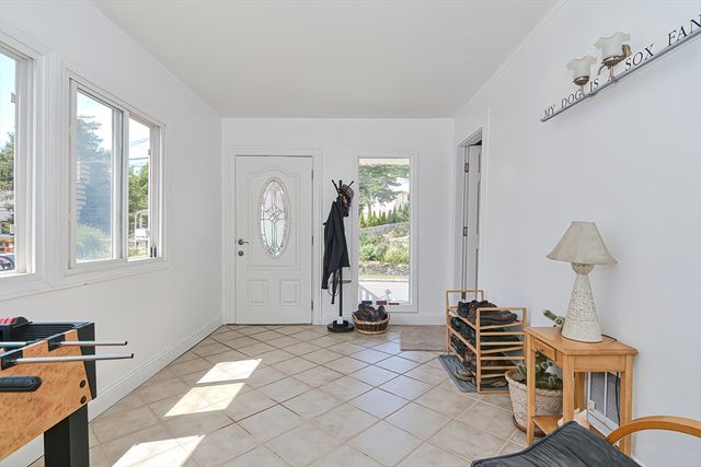 15 Bower S Bower, Malden, MA 02148