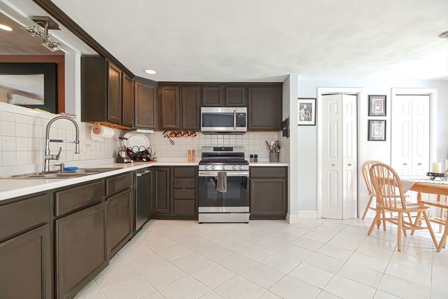 15 Bower S Bower, Malden, MA 02148