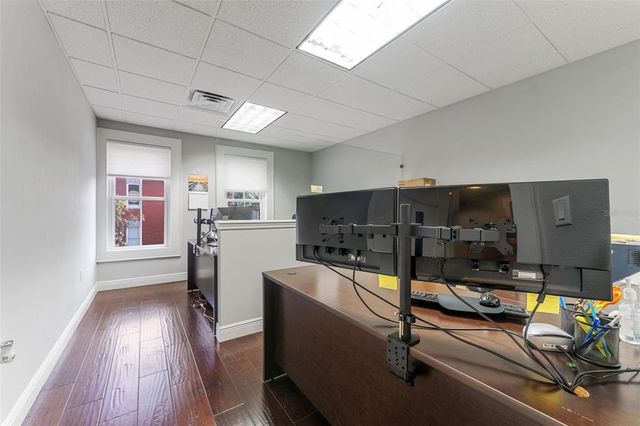 337 S PLANT AVENUE, Tampa, FL 33606