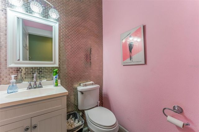 337 S PLANT AVENUE, Tampa, FL 33606