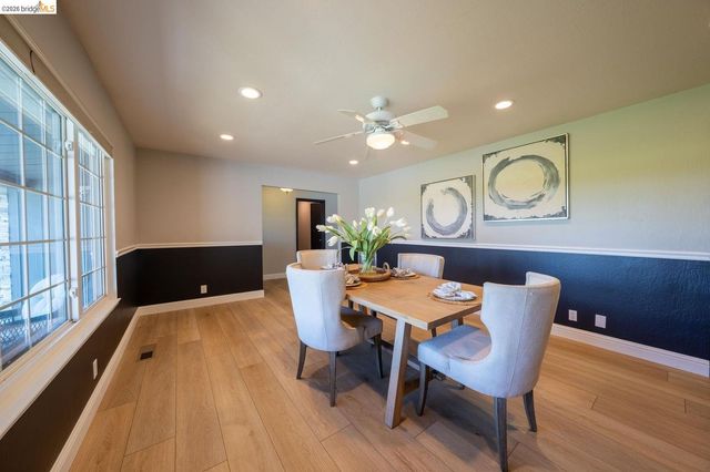 147 Loren Ln, Oakley, CA 94561