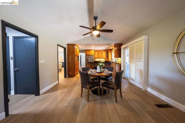 147 Loren Ln, Oakley, CA 94561