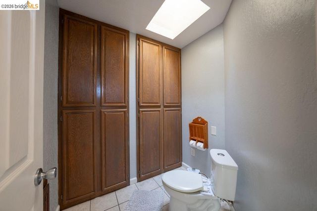 147 Loren Ln, Oakley, CA 94561