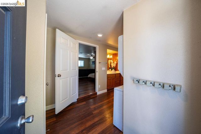147 Loren Ln, Oakley, CA 94561