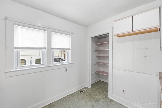 719 N Belmont Avenue, Springfield, OH 45503