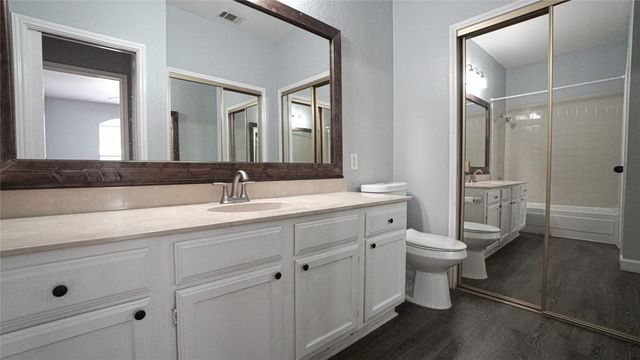 1512 Wheatfield Drive, Mesquite, TX 75149