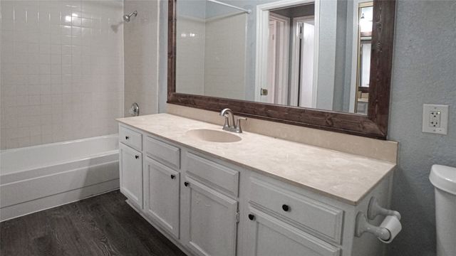 1512 Wheatfield Drive, Mesquite, TX 75149