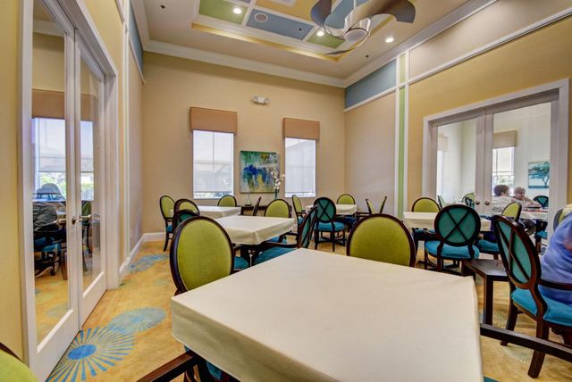 14907 Amerina Way, Delray Beach, FL 33446