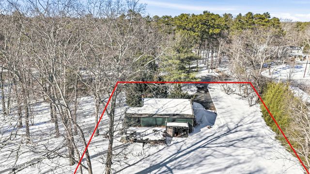 713 W Veterans Highway, Jackson, NJ 08527