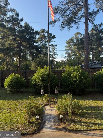 714 Altamaha Road, Jesup, GA 31545