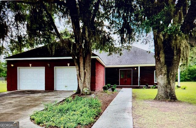 714 Altamaha Road, Jesup, GA 31545