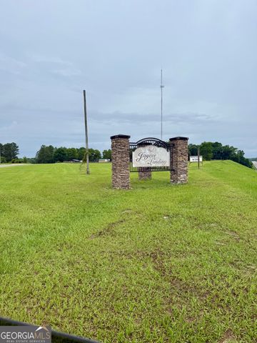 714 Altamaha Road, Jesup, GA 31545