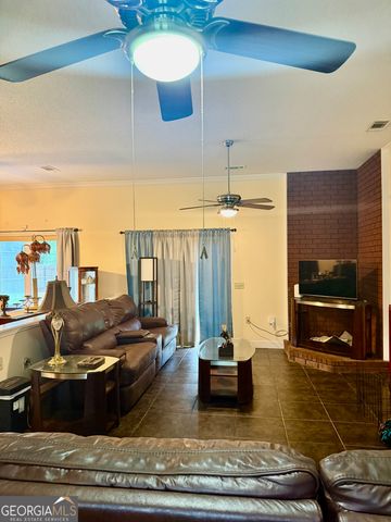 714 Altamaha Road, Jesup, GA 31545