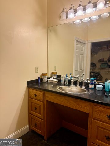 714 Altamaha Road, Jesup, GA 31545