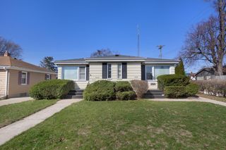 7516 37th AVENUE #7518, Kenosha, WI 53142