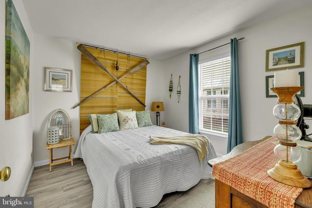 33525 WESHAMPTON LN, Ocean View, DE 19970