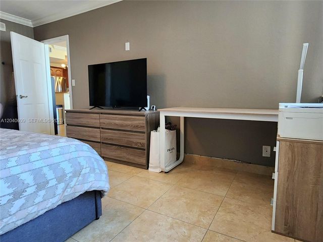 2030 S Ocean Drive 1901, Hallandale Beach, FL 33009