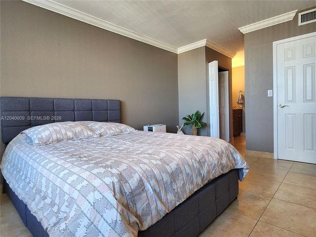2030 S Ocean Drive 1901, Hallandale Beach, FL 33009