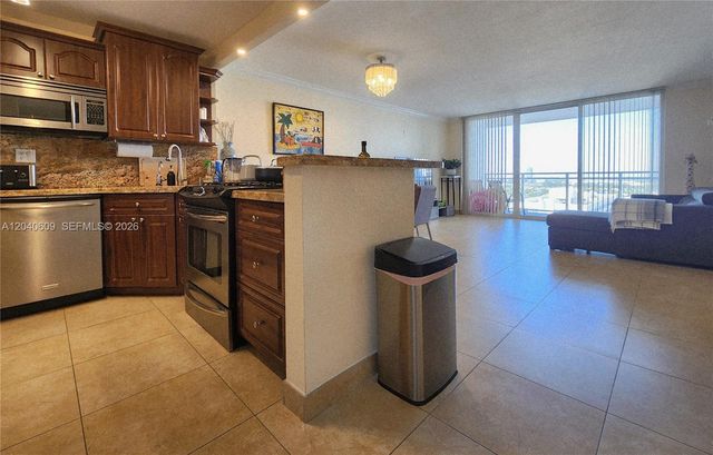 2030 S Ocean Drive 1901, Hallandale Beach, FL 33009