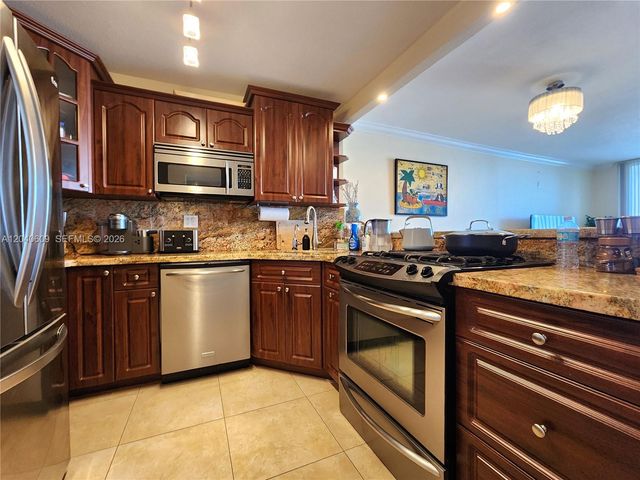 2030 S Ocean Drive 1901, Hallandale Beach, FL 33009