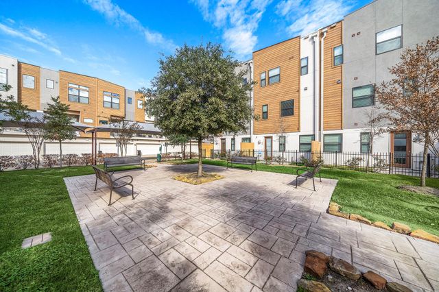 2401 Crawford Street B204, Houston, TX 77004