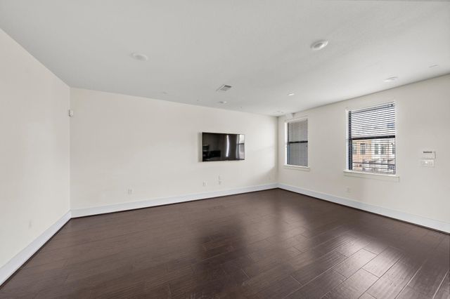 2401 Crawford Street B204, Houston, TX 77004