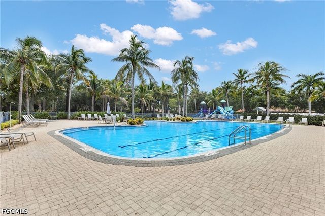 3261 Lee Way CT 503, North Fort Myers, FL 33903