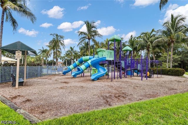 3261 Lee Way CT 503, North Fort Myers, FL 33903