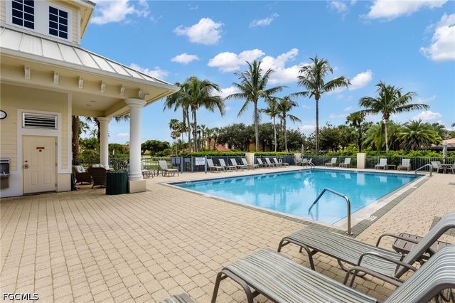 3261 Lee Way CT 503, North Fort Myers, FL 33903