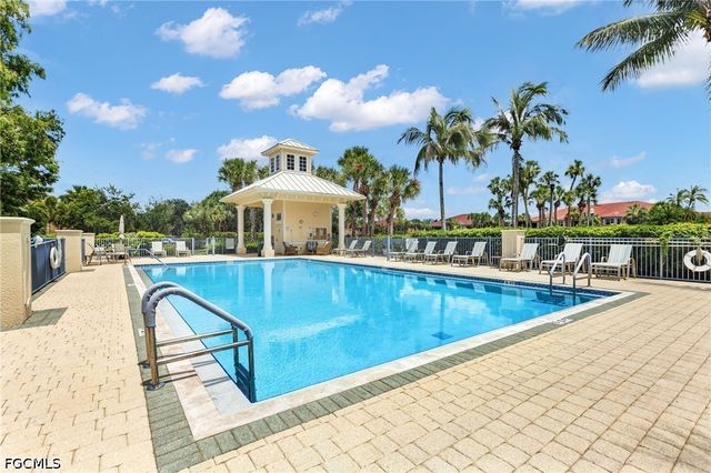 3261 Lee Way CT 503, North Fort Myers, FL 33903