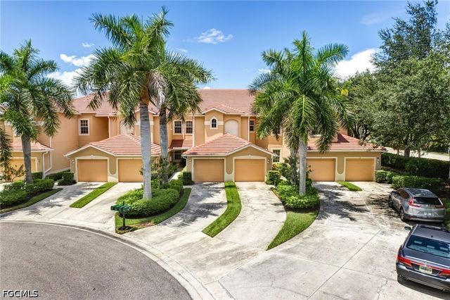 3261 Lee Way CT 503, North Fort Myers, FL 33903