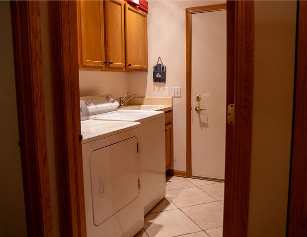 782 S Baldwin Lane, Romeoville, IL 60446