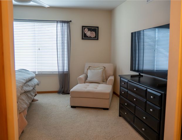 782 S Baldwin Lane, Romeoville, IL 60446