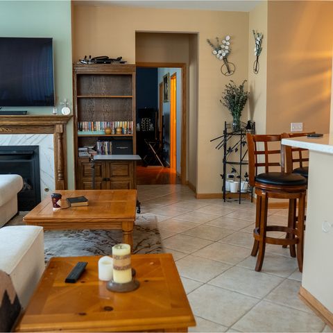 782 S Baldwin Lane, Romeoville, IL 60446