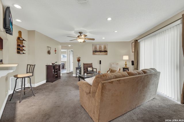 6111 Sinclair, San Antonio, TX 78222