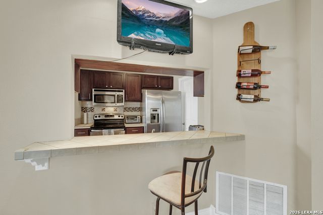 6111 Sinclair, San Antonio, TX 78222