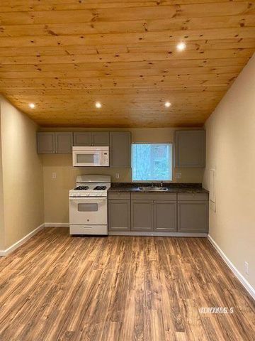 26345 Hwy 243, Idyllwild, CA 92549