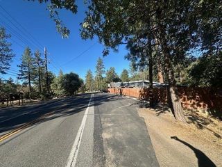 26345 Hwy 243, Idyllwild, CA 92549