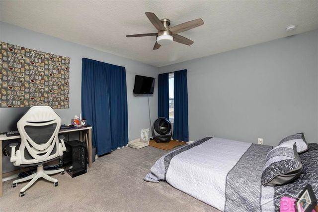 4616 Trotters Pointe Circle, Midland, MI 48642