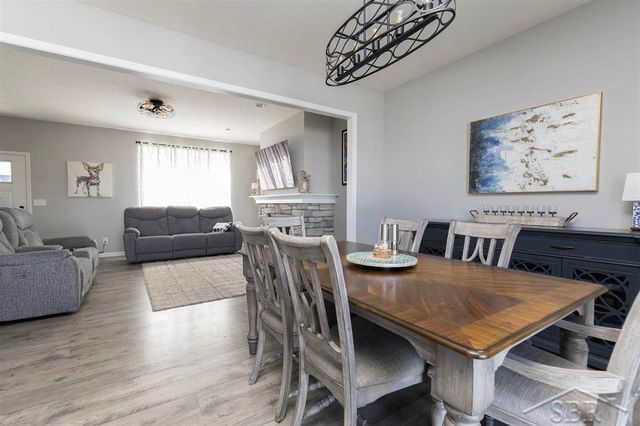 4616 Trotters Pointe Circle, Midland, MI 48642