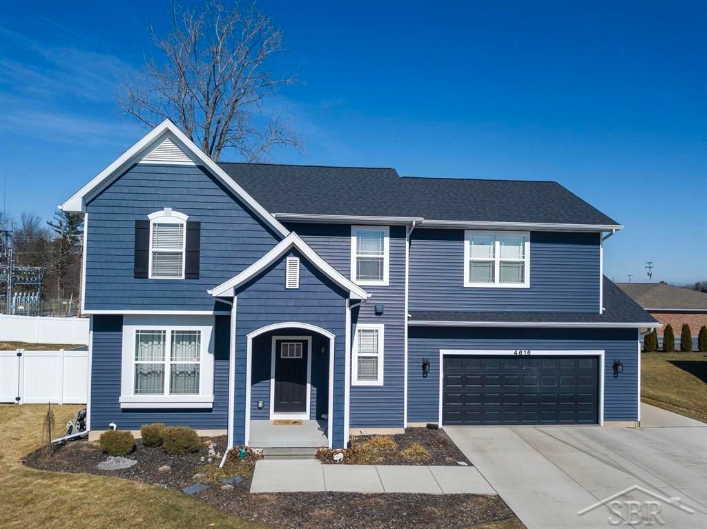 4616 Trotters Pointe Circle, Midland, MI 48642