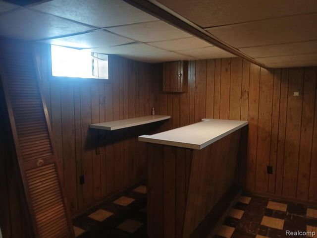 18048 Mansfield Street, Detroit, MI 48235